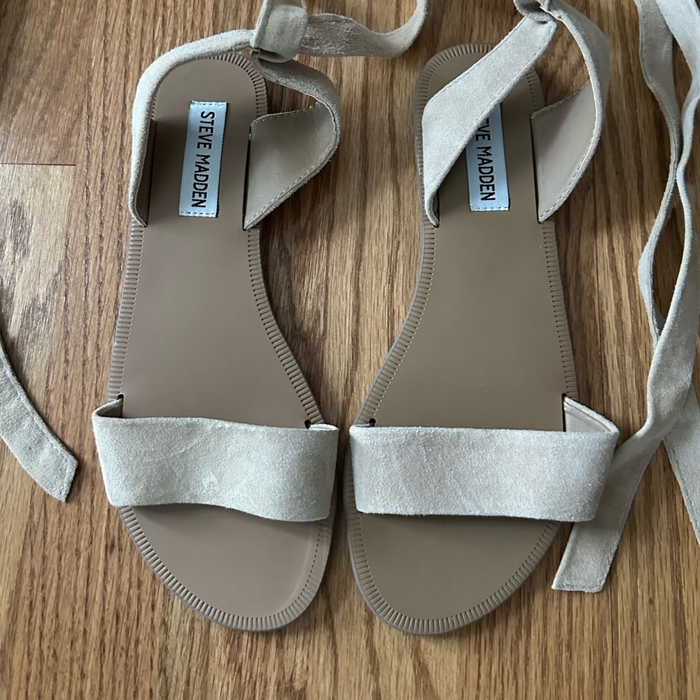 Steve Madden suede leather lace up sandals (WORN ONCE) - Picture 4 of 5